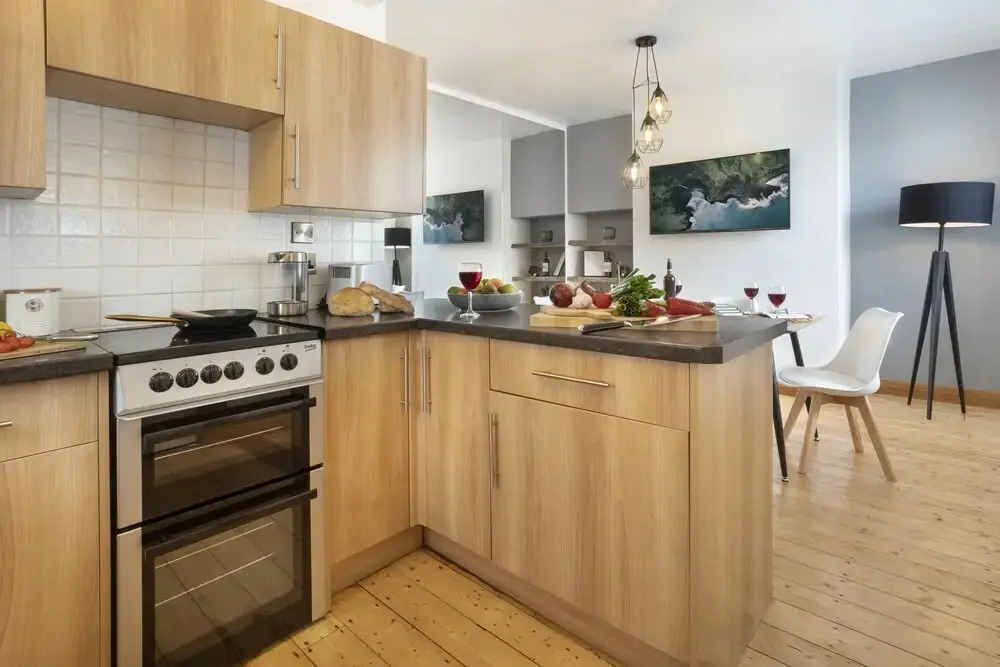 Ellerthwaite Place X3 Bed House with Hot Tub in Central Windermere - Ridgestone