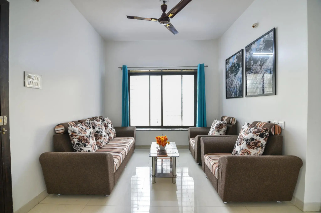 OYO HOME 82767 Graviel Stays