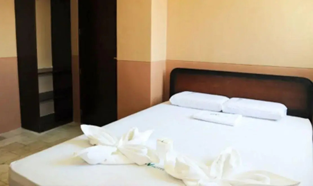 GV Hotel - Ipil