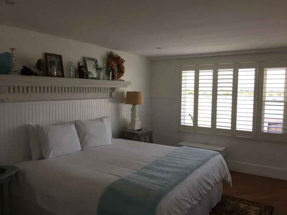 Marginal Way House