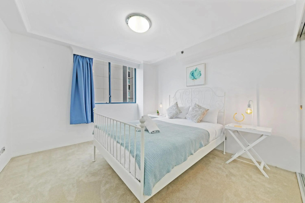 KOZYGURU Haymarket SYD Overly Warm 1 Bed APT NHA317-546A