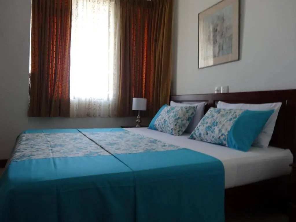 Hedges Court Residencies Town Hall- 2 Bed Room Apartment