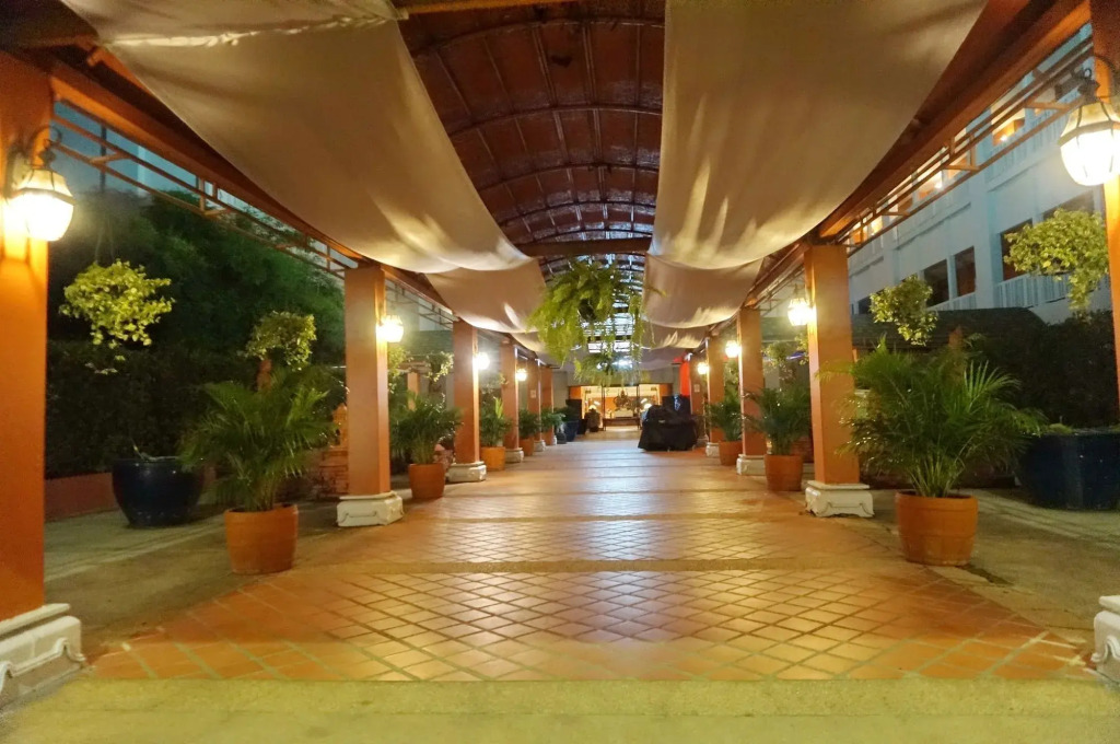 Woraburi Ayutthaya Resort & Spa