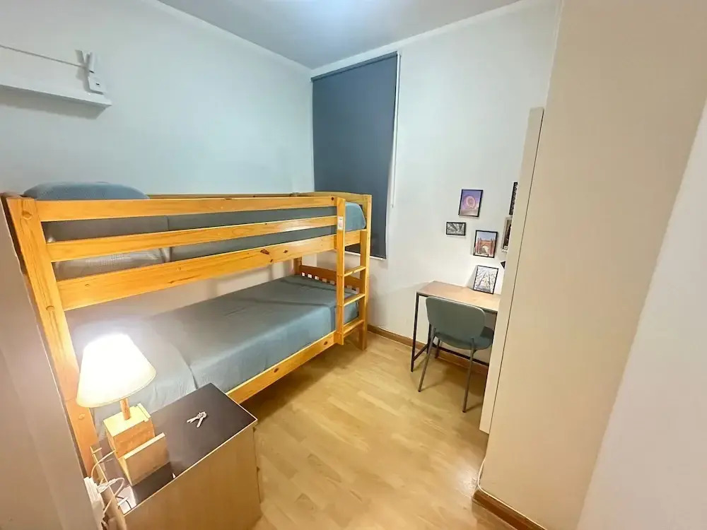 Rooms in Apartment Paris