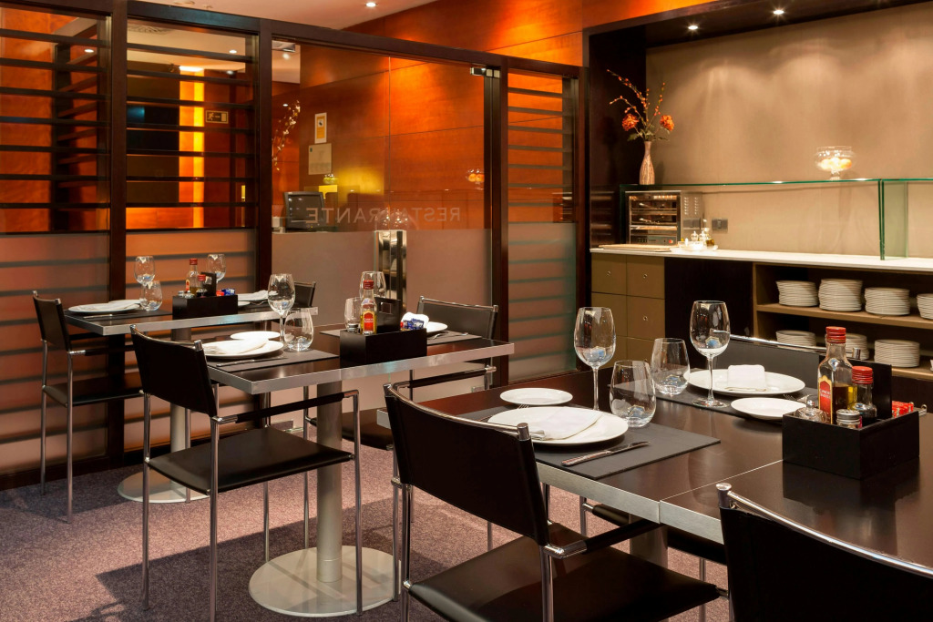AC Hotel León San Antonio by Marriott