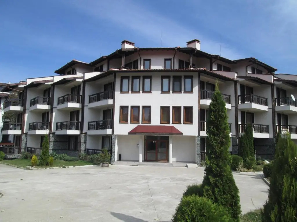 Edelweiss Park Complex Alexander Services Apartments