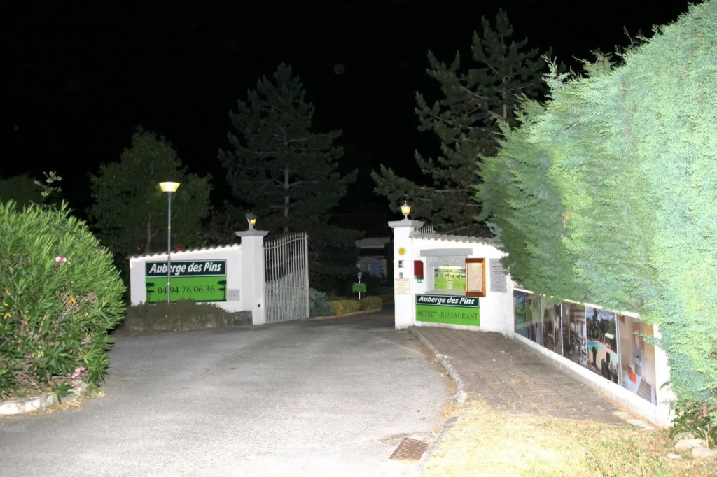 Auberge Des Pins