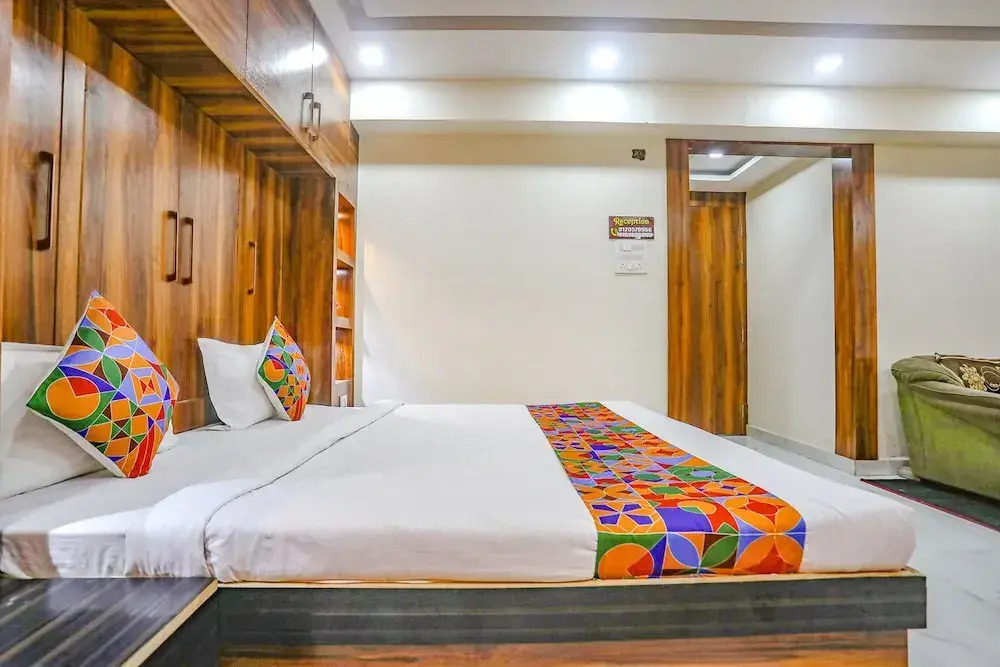 FabHotel Imperail House