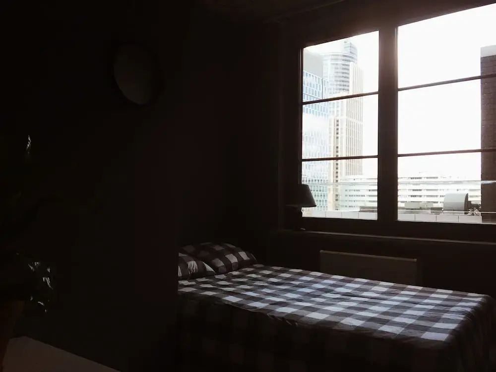 Lucka Rooms - Sound of Silence B24.6