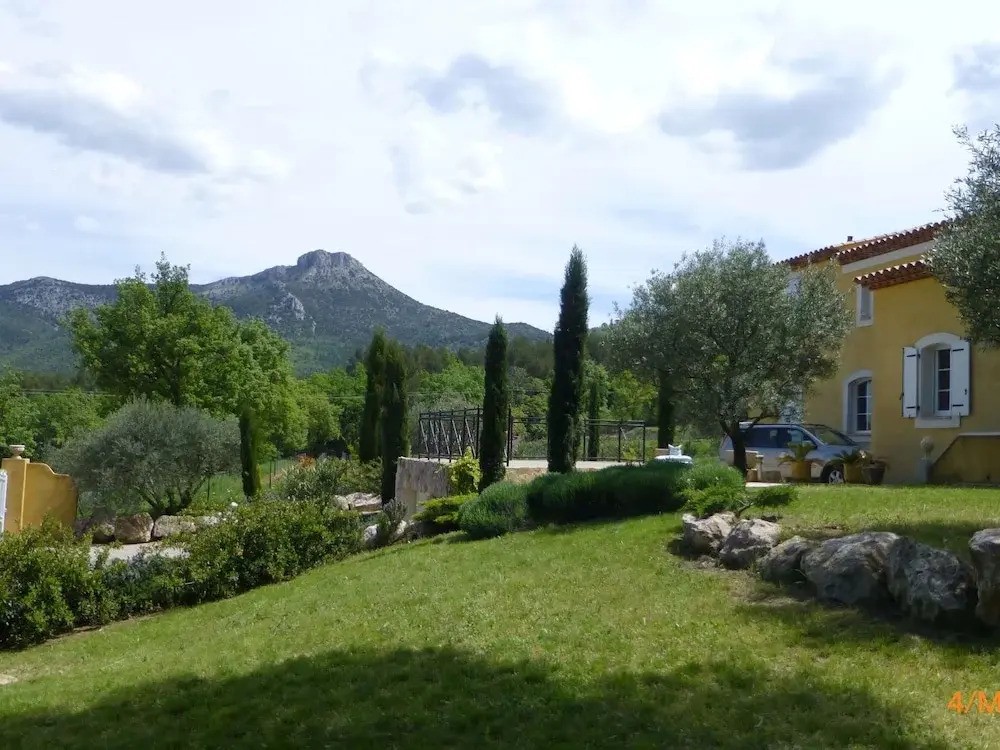 Idyllic Villa in Trets with Private Swimming Pool