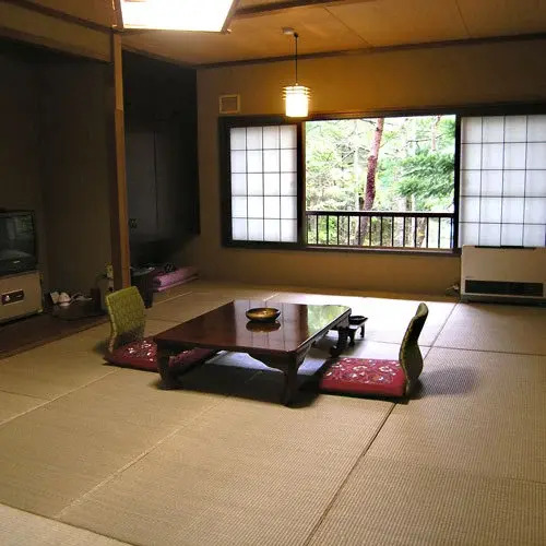 Shibu Tatsunokan