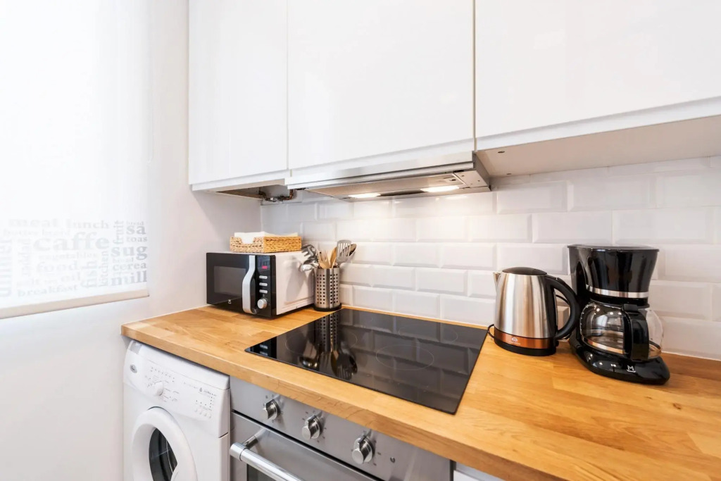2 BD apartment next to Atocha train station. Atocha