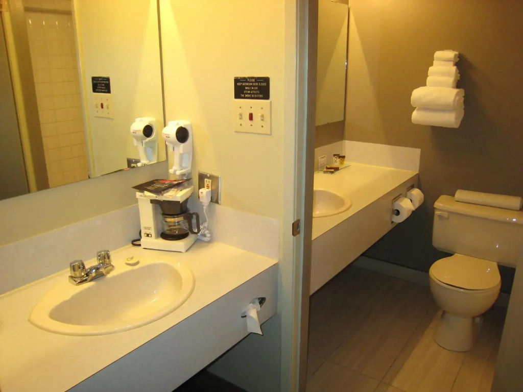 Heritage Inn Hotel & Convention Centre - Cranbrook