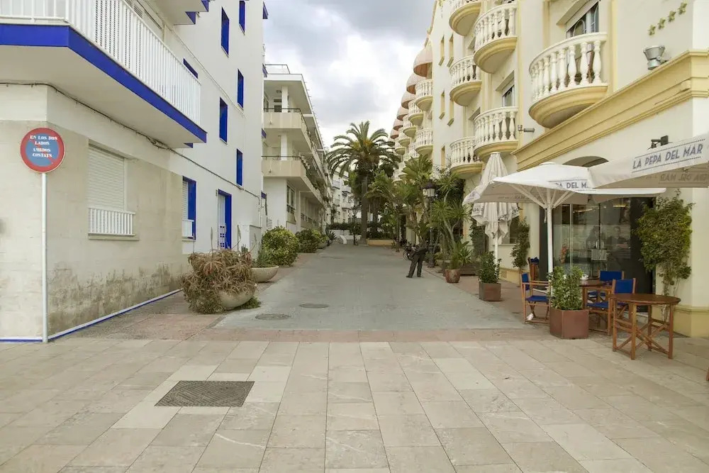 Magi Beach Apartment