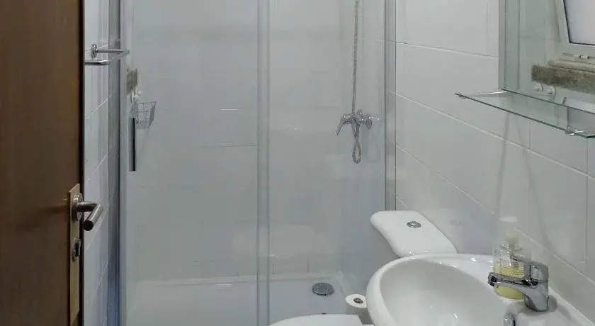 Surfivor Porto Surf Hostel