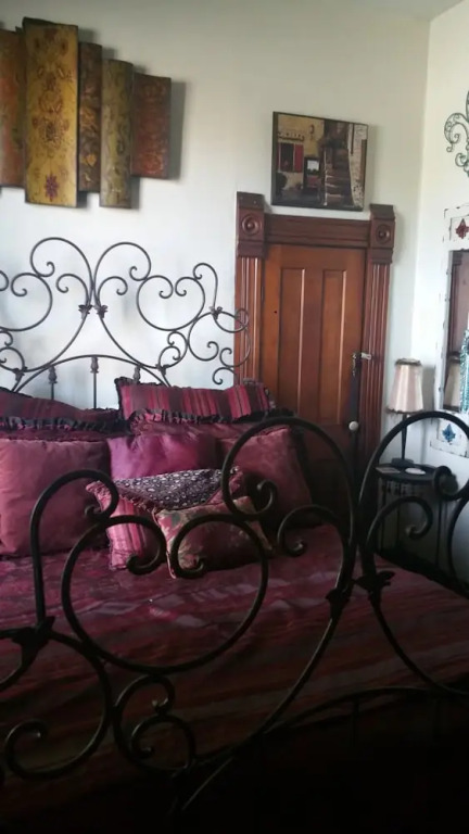 Fig Tree Manor