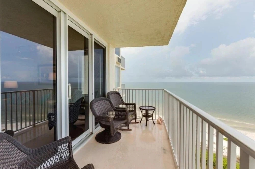 Davids Estero Beach & Tennis Condo