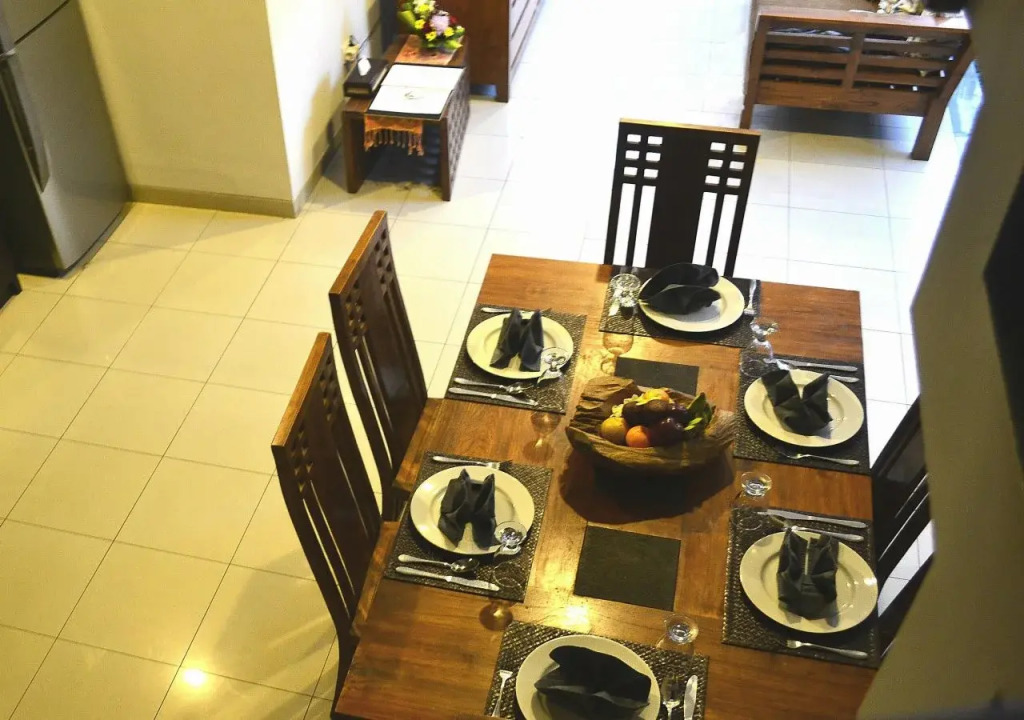 Madhya Villa