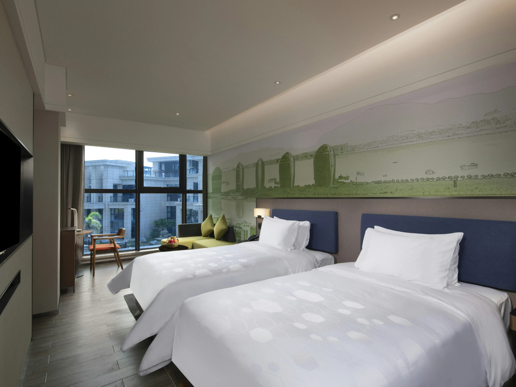 Hampton by Hilton Sanya Weiming Lake Park