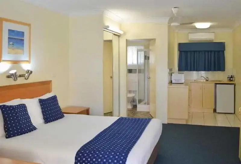 BEST WESTERN The Lakesway Motor Inn