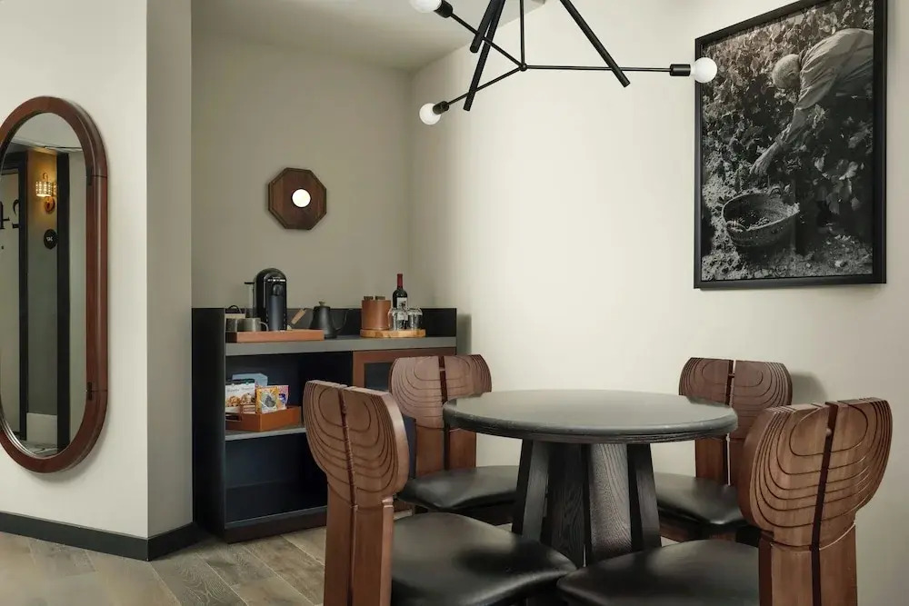 The SOMM Hotel & Spa, Autograph Collection