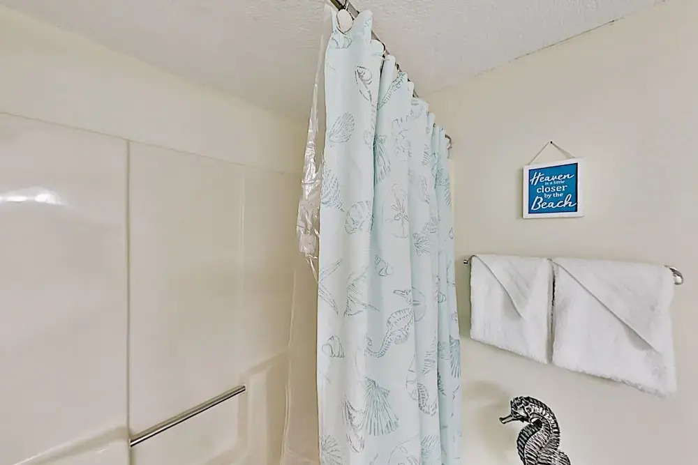 Rega204a 2 Bedroom Condo