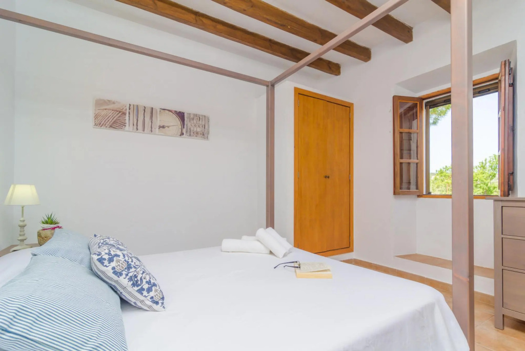 ES RAFAL DE BAIX - Villa with sea views in son Servera. Free WiFi