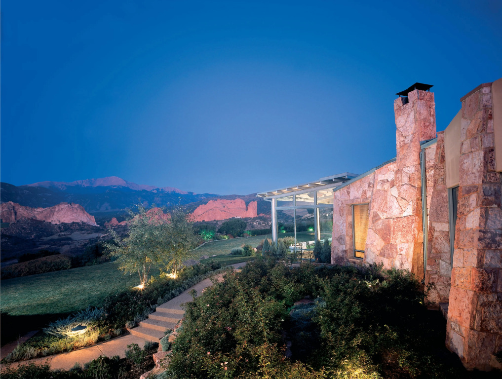 Garden of the Gods Resort & Club
