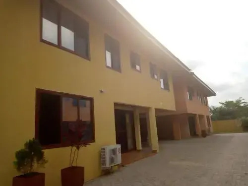 Executive 5 Bedroom House At East Legon