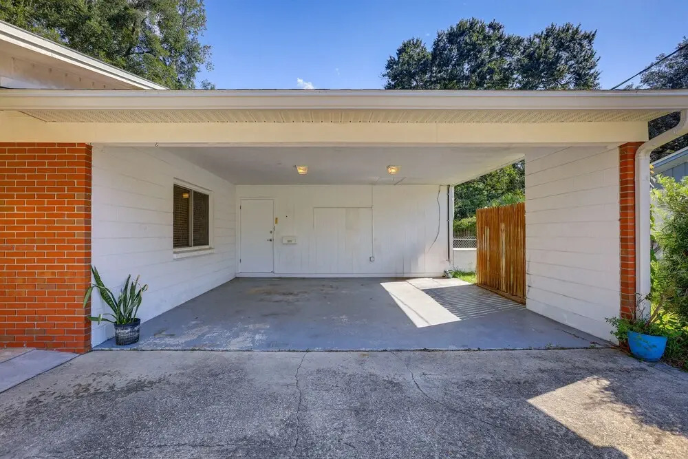 Gainesville Vacation Rental w/ Private Lanai!