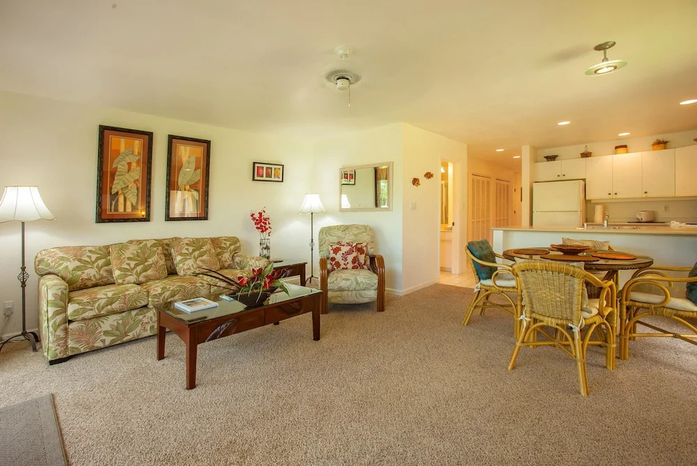 Maui Kamaole a 104 1 Bedroom Condo by Redawning