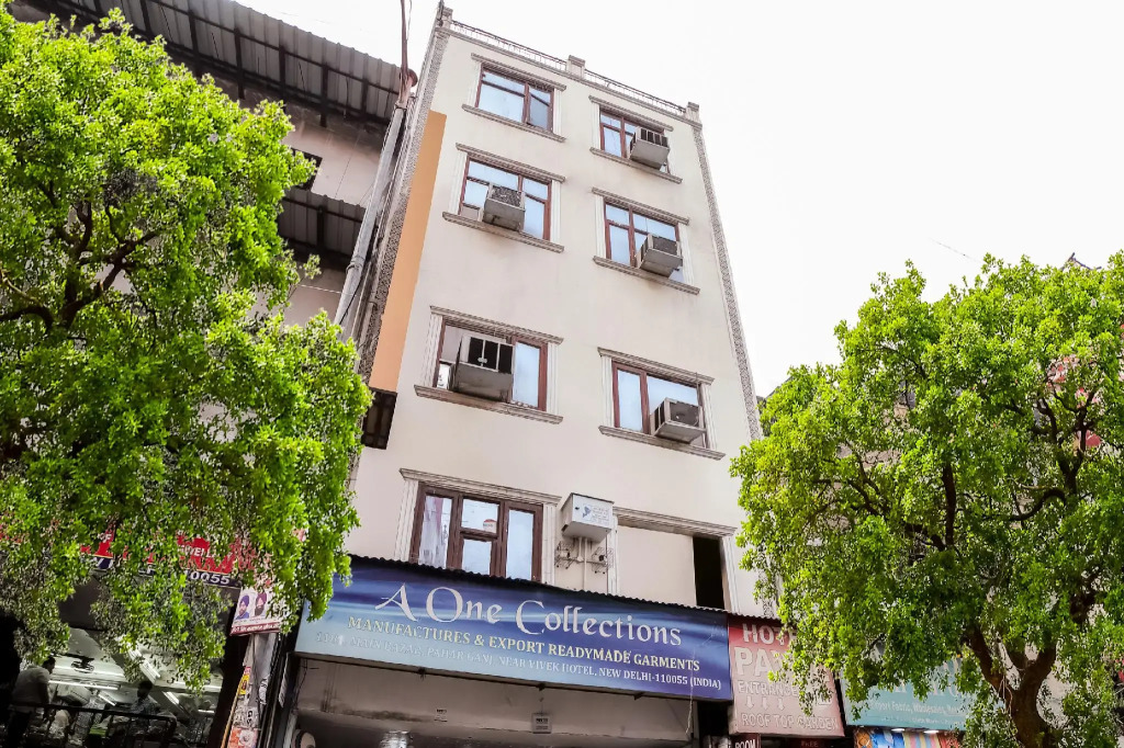 OYO 71555 Hotel Payal