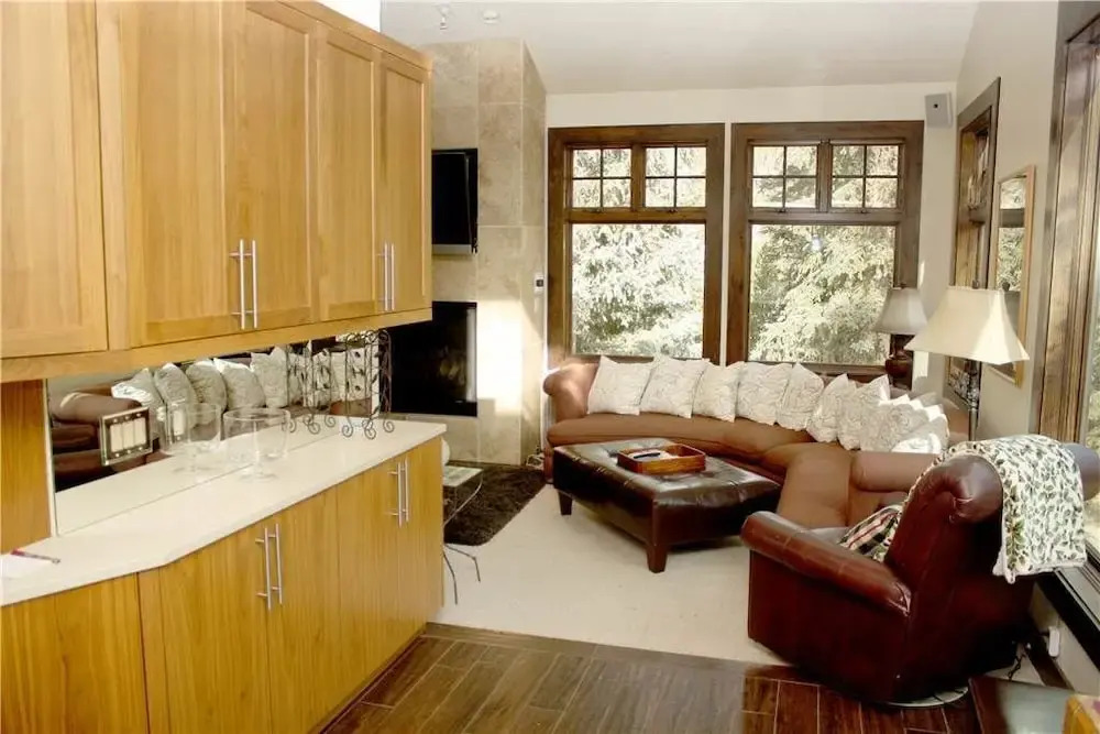 Wellington Haus: Dog Friendly Home, Hot Tub, Views