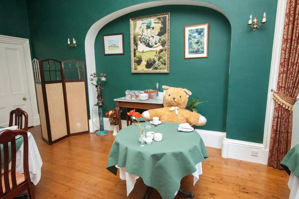 Glendruidh House