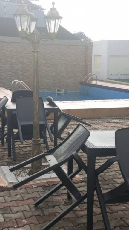 Reina Villa Hotel