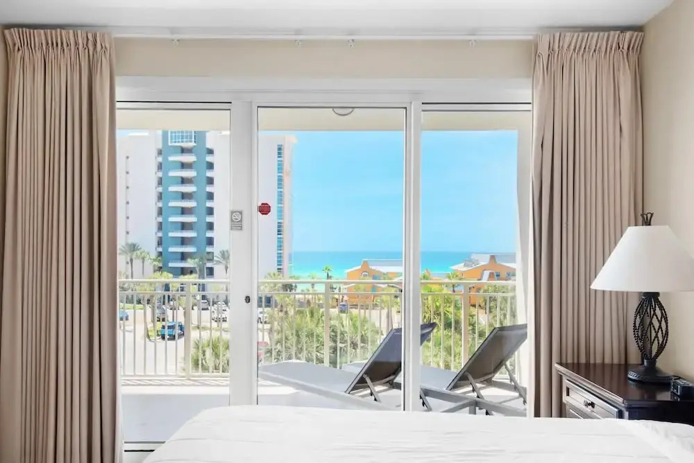 Sterling Shores 402