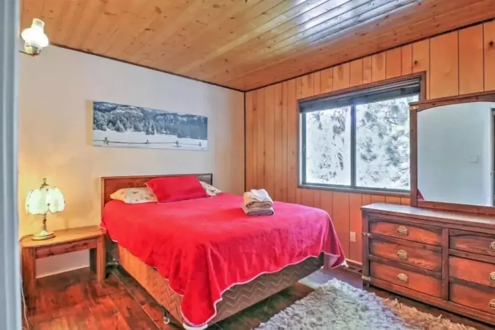 Edgars Hideaway