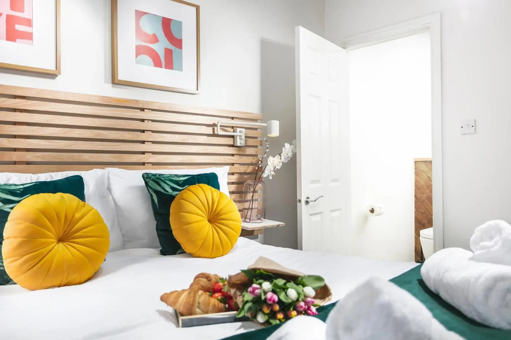 Bijoux Plymouth Cottage - Sleeps 6 - By Habita Property