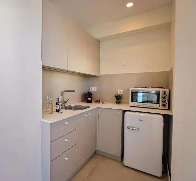 La Mer Bleue Boutique Suite