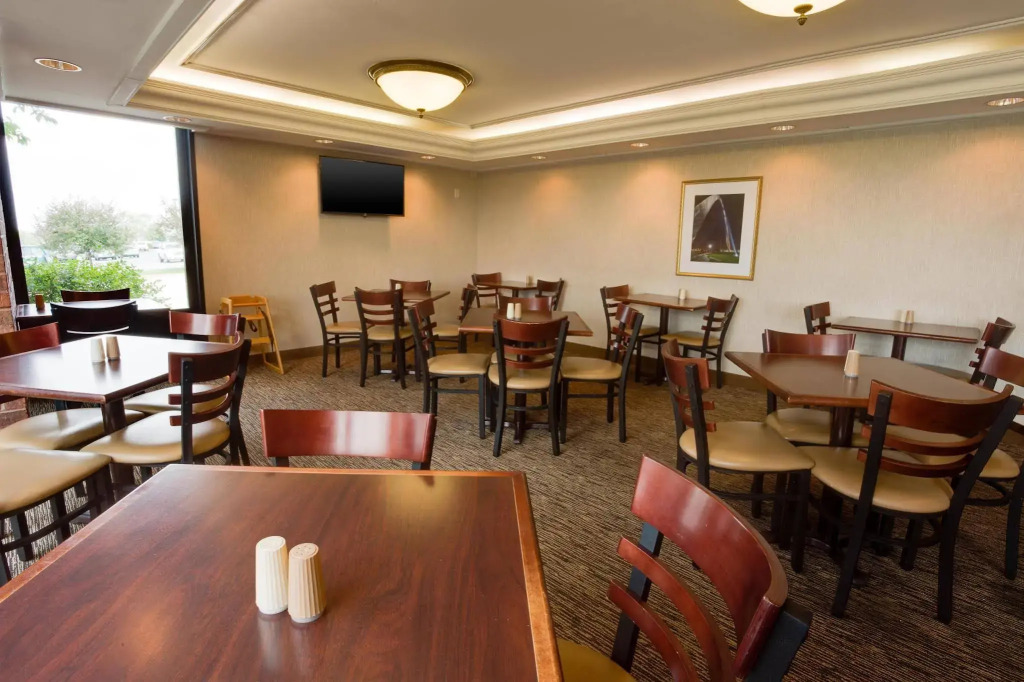 Pear Tree Inn St. Louis - Arnold