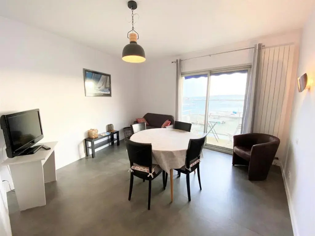 Superbe appartement TRES BELLE VUE MER à PERROS-GUIREC - Ref 823