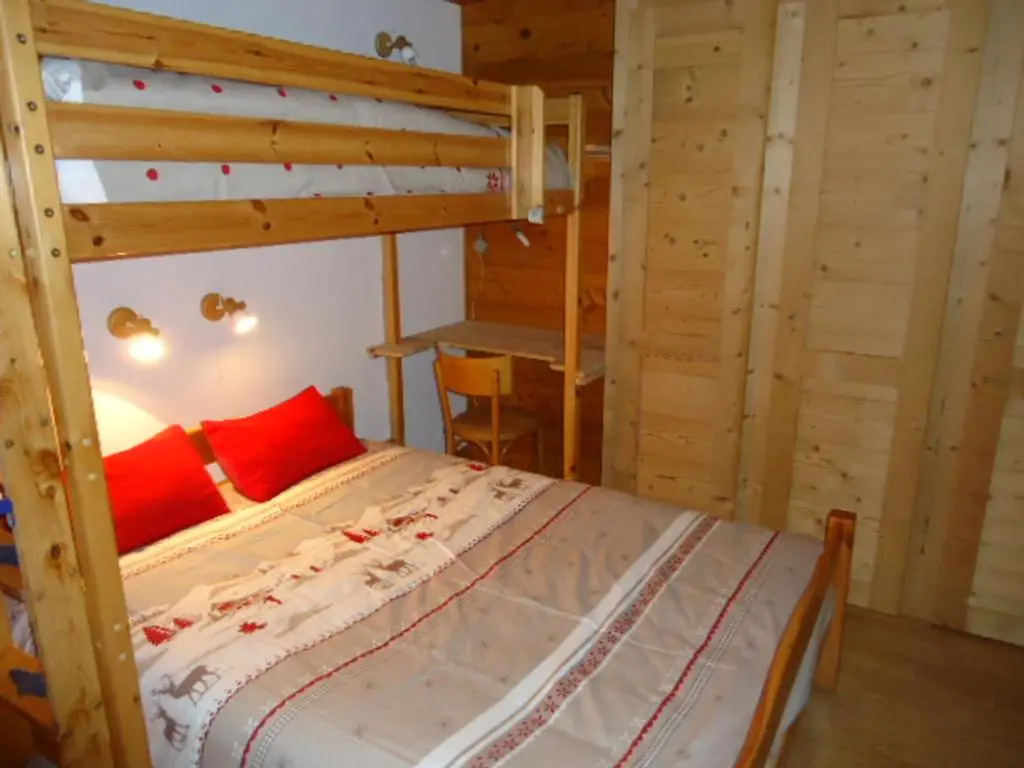 Appartement La Clusaz, 3 pièces, 6 personnes - FR-1-459-51