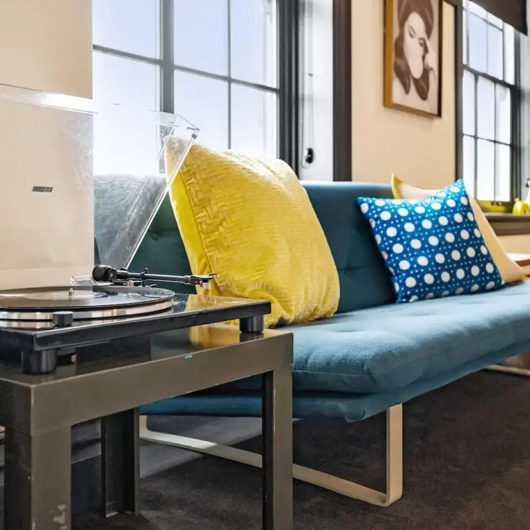Kasa Classic Studio Near Carnegie Museum of Art The Maverick