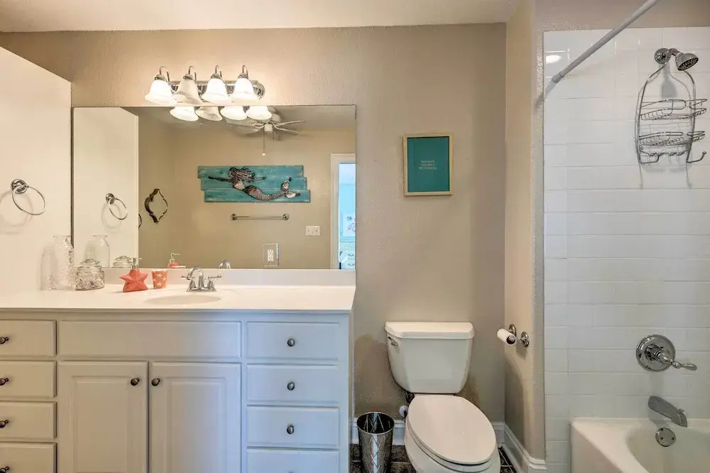 Pool & Dock Access: Gulf Shores Family Getaway!
