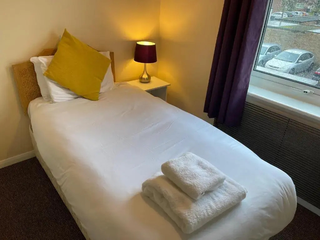 Heart of Canterbury Holiday Home Sleeps 7 Wifi