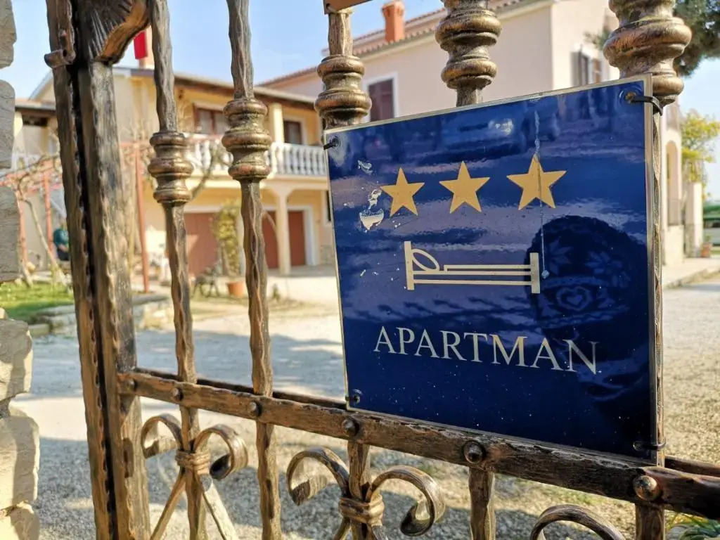 Apartment Poesia