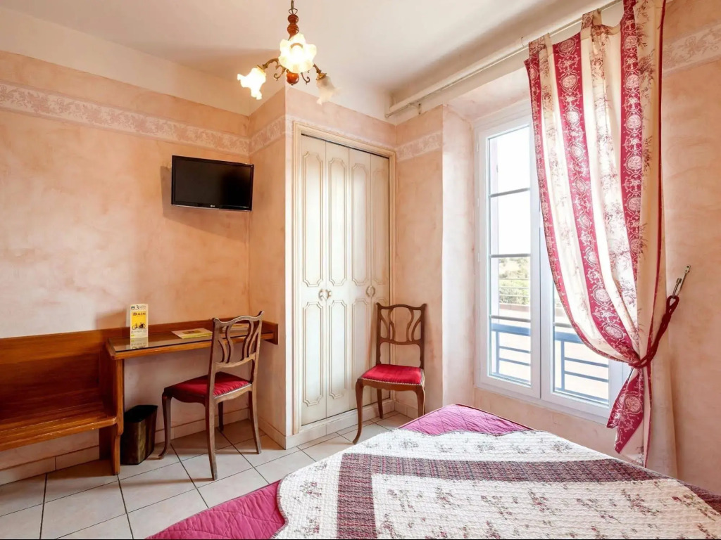 Logis Grand Hotel Bain