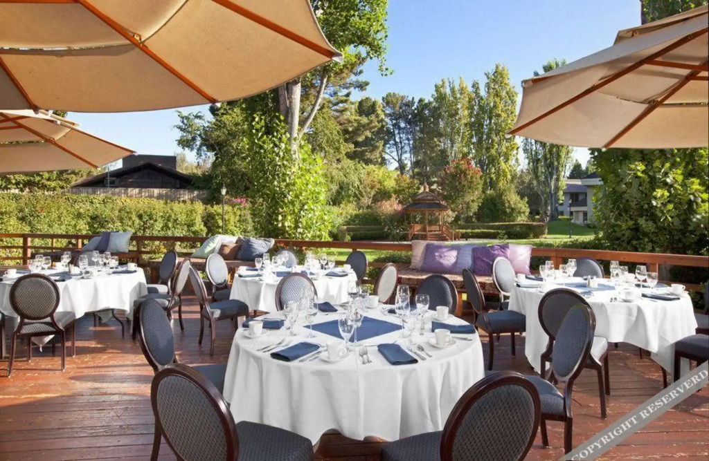 Treehouse Hotel Silicon Valley