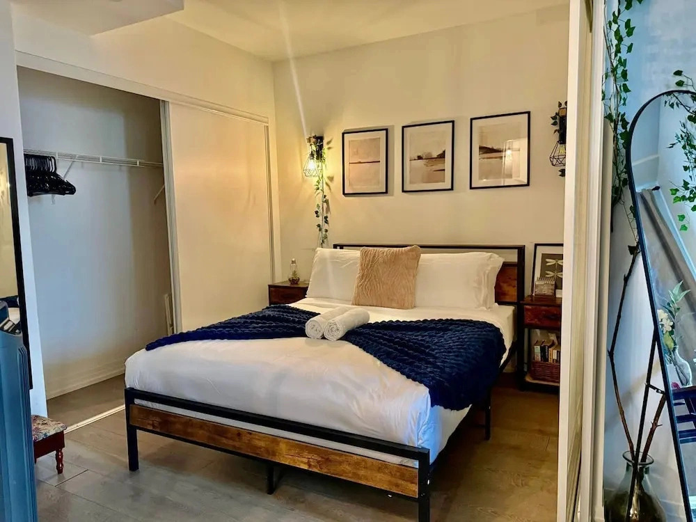 Fillmore Downtown Suites