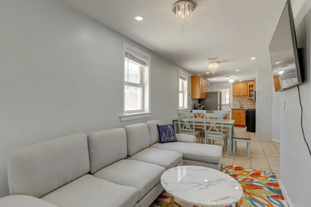 Lovely Abode: Walk to Seaside Heights Boardwalk!